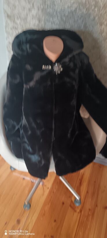 Kürklər: Şuba tecil satlir baha alnib tecil ‼️ satlir 130 azn zeazi bine — 10