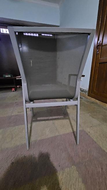 paslanmaz masa: Yay ucunHovuz ucun terrace stollari. Original xarici maldir. 6 — 1