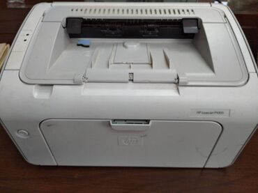 işlənmiş printer: HP1005.ideal vəziyyətdədi.çox az işlənib