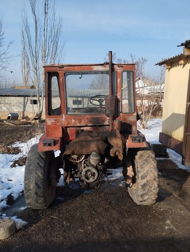 Тракторы: Продаю т-16 на запчасти есть аппаратура