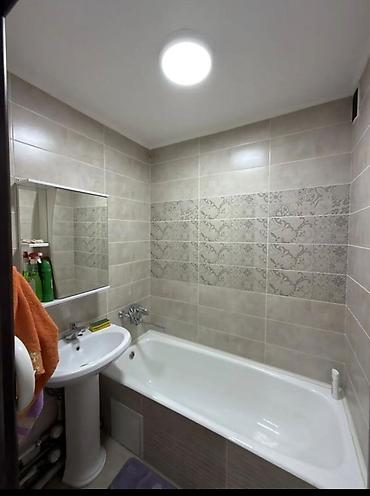 толстого: 3 комнаты, 81 м², ул. Лев Толстой 106 серия, 4 этаж, Косметический ремонт — 3