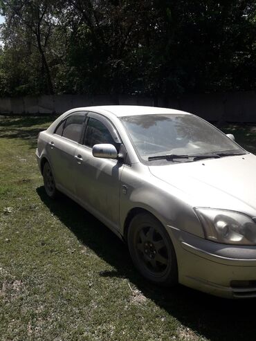 runx alex: Toyota Avensis: 2003 г., 2 л, Механика, Дизель, Седан