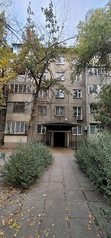квартиры под ипотеку в бишкеке: 3 комнаты, 56 м², Центральная мечеть 104 серия, 2 этаж, Старый ремонт — 1