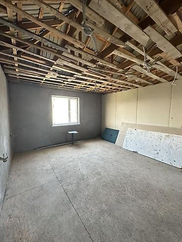 Продажа коттеджей и домов: Продается двухэтажный дом в • Участок-3,8 соток Площадь дома-200 мг at lalafo.kg — 7 Продажа коттеджей и домов: Продается двухэтажный дом в • Участок-3,8 соток Площадь дома-200 мг — 7