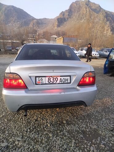 Daewoo: Daewoo Nexia: 2006 г., 1.5 л, Механика, Бензин, Седан