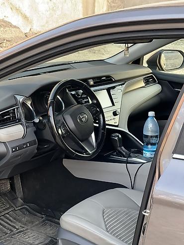 corolla 2018: Toyota Camry: 2019 г., 2.5 л, Автомат, Бензин, Седан — 7