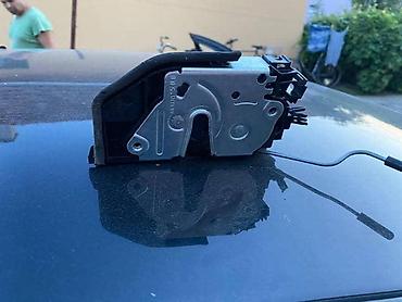 head era 3.0 integrale: ZADNJA DESNA BRAVA E90/91 ZA BMW 318, 320, 316 . OD 2005. DO 2011 — 2
