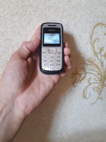 microsoft nokia: Nokia 1, 2 GB, цвет - Серый, Кнопочный