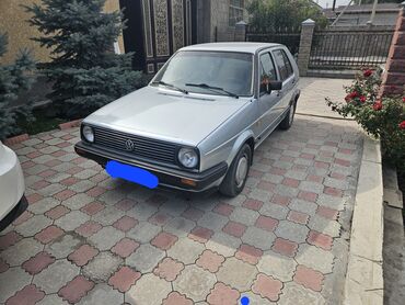 Volkswagen: Volkswagen Golf: 1987 г., 1.8 л, Механика, Бензин, Седан