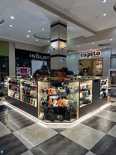 Прилавки: Продаю оборудование в отличном состоянии. Все вопросы по номер . Есть — 3