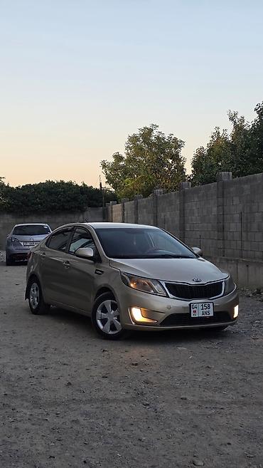 Kia Rio: 2014 г., 1.6 л, Автомат, Бензин, Седан at lalafo.kg Kia Rio: 2014 г., 1.6 л, Автомат, Бензин, Седан