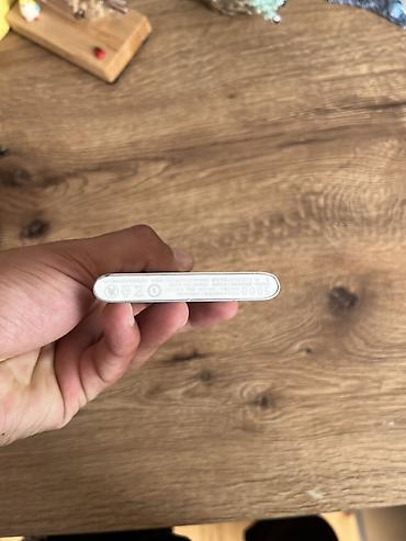 telefon planşet: Xiaomi Mi Power Bank (5000 mAh) - Tutumu: 5000 mAh - Korpus: nazik və — 3