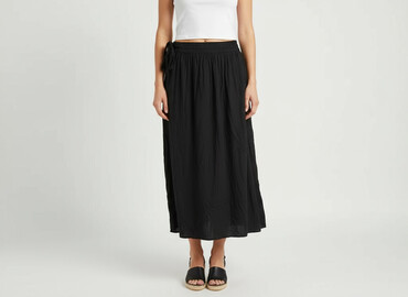 czarne dopasowana spódnice: New Collection, Women`s skirt, size S