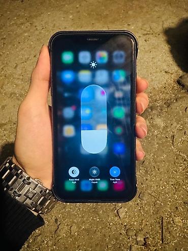 iphone r: IPhone 11, 64 GB, Qara, Face ID — 1