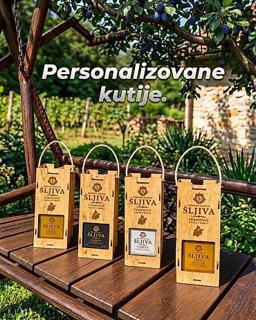 Personalizovane poklon-kutije za rakiju - Drvene kutije sa ručkom od