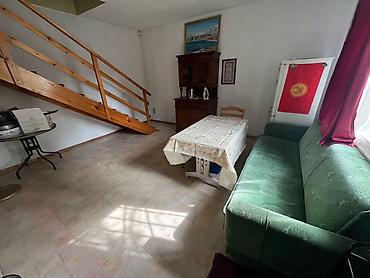 Долгосрочная аренда комнат: 90 м² — 3