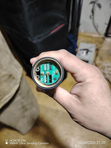 Səsgücləndiricilər, qulaqlıqlar və mikrofonlar: Shure Performance Gear Wireless Systems – PGX2 SM58 simsiz mikrofon — 8