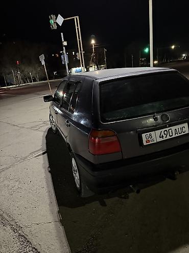 Volkswagen: Volkswagen Golf: 1993 г., 1.6 л, Механика, Бензин, Хэтчбэк — 5