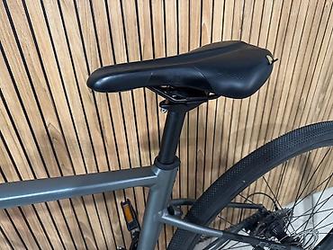 Road bikes: CUBE gravel velosipedi - Çərçivə: yüngül alüminium, daxili kabel — 12