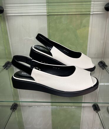 meray kee обувь: Большие размеры на широку ногу,на любой подъём🌸очень удобные,подошва