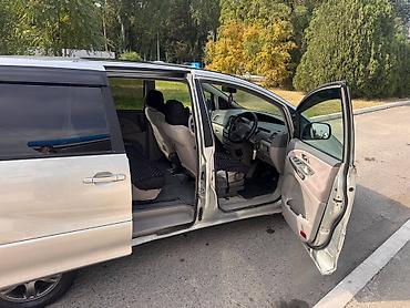 Toyota: Toyota Estima: 2002 г., 2.4 л, Вариатор, Гибрид, Минивэн — 5