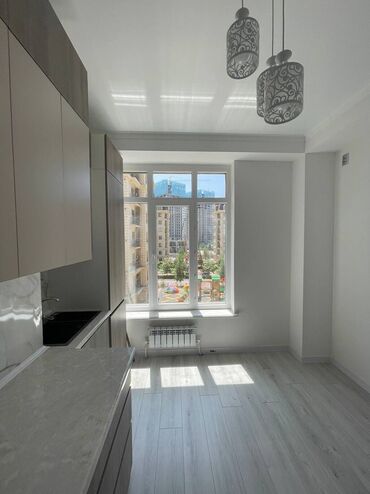 1 комнатная квартира в канте: 1 комната, 35 м², Элитка, 4 этаж, Дизайнерский ремонт