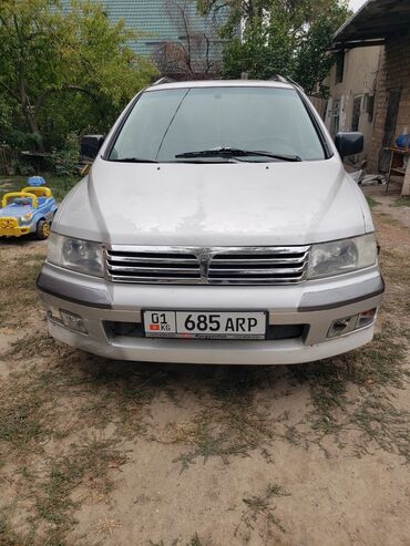 машина электро: Mitsubishi Space Wagon: 2002 г., 2.4 л, Автомат, Бензин, Минивэн