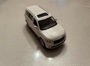 домики для барби: Təcili Satılır. Endirim Var. İnfiniti QX56 və Nissan Patrol modelka