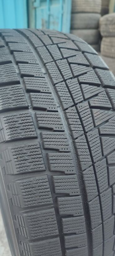 Шины: Шины 225 / 50 / R 17, Б/у, Комплект, Легковые, Япония, Bridgestone