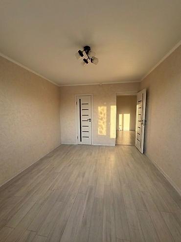 хата с бассейн: 4 комнаты, 80 м², 2 этаж, Свежий ремонт — 3