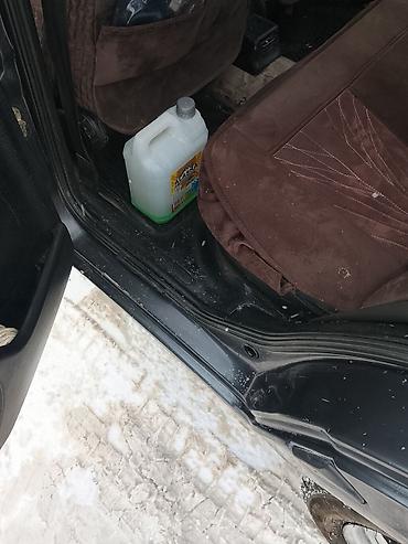 Volkswagen: Volkswagen Golf: 1994 г., 1.4 л, Ручные, Бензин, Хэтчбэк — 10