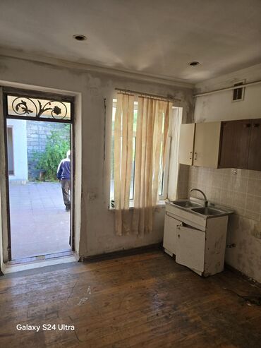 Uzunmüddətli kirayə mənzillər: Icareye ve Kirayə verilir otaqlar ve teker balans yeri Bakıxanov -da lalafo.az — 6 Uzunmüddətli kirayə mənzillər: Icareye ve Kirayə verilir otaqlar ve teker balans yeri Bakıxanov — 6