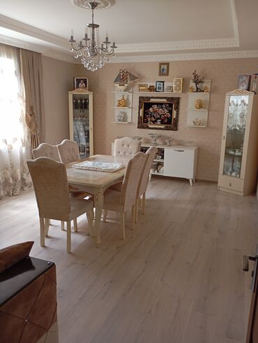 Həyət evləri və villaların satışı: 4 otaqlı, 11 kv. m, Kredit yoxdur, Yeni təmirli — 10