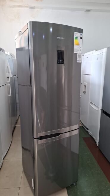 Mikrodalğalı sobalar: 2 qapılı Samsung Soyuducu Satılır, rəng - Boz