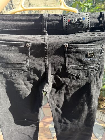 Школьная форма: Школьная форма, цвет - Черный, Б/у — 2