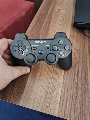 комп: Sony PlayStation 3 (PS3) Slim oyun konsolu seti Komplekt: - PS3 Slim