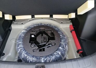 Changan: Changan : 2024 г., 1.5 л, Робот, Бензин, Кроссовер — 4