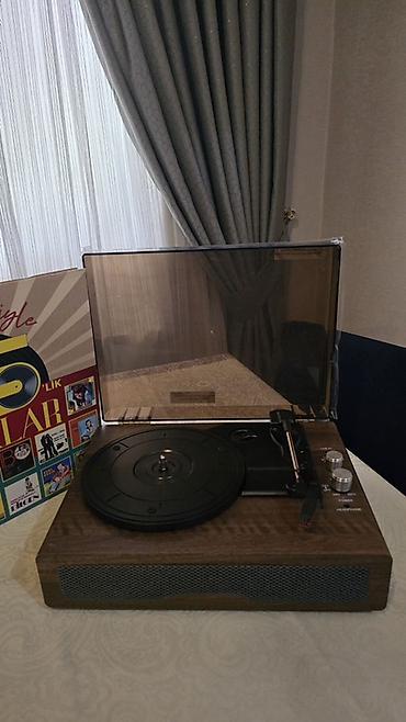 cd player: Vinil pikap – taxta görkəmli, qapaqlı, daxili dinamikli — 2