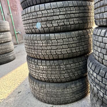 Шины: Шины 215 / 60 / R 16, Зима, Б/у, Комплект, Легковые, Япония, Dunlop