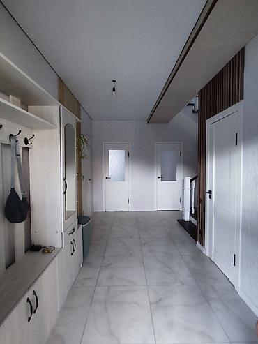 Продажа домов: 6 комнат и более, 180 м², 4 соток, Бишкек, Рухий Мурас ж/м Агентство недвижимости — 10