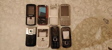 Digər ehtiyat hissələri: Köhnə model mobil telefon korpusları və ehtiyat hissələri dəsti - — 20