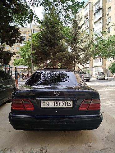 mersedes c 230: Mercedes-Benz 230: 2.3 l | 1995 il Sedan — 5
