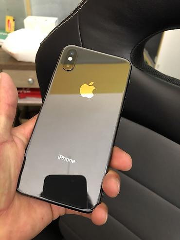 чехол айфон 5s: IPhone X, 5.8" Super Retina OLED (2436×1125), корпус из стекла и — 1