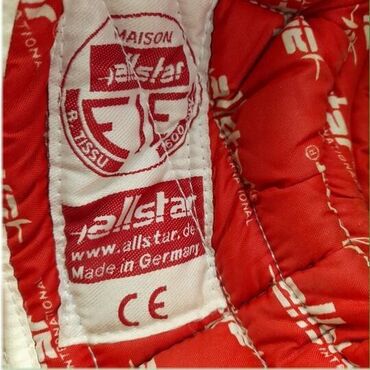 Sportska odeća: Kaciga, Za odrasle — 6