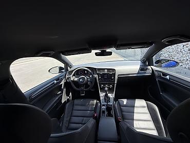 гольы 2: Volkswagen Golf R: 2019 г., 2 л, Робот, Бензин, Хэтчбэк — 9