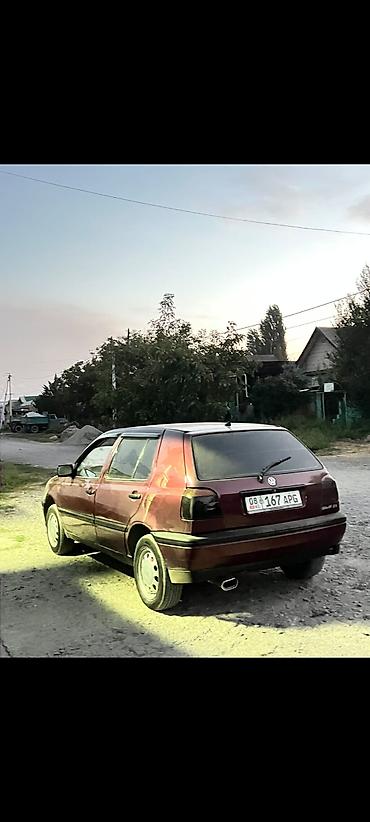 mazda 2000: Volkswagen Golf: 1992 г., Хэтчбэк — 4