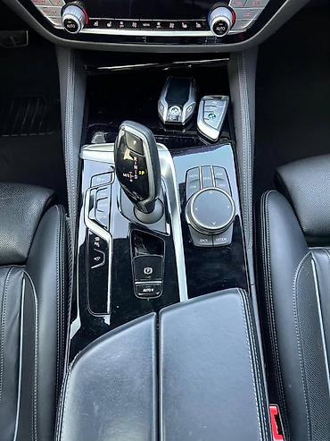 BMW: BMW 5 series: 2021 г., 2 л, Автомат, Дизель, Седан — 12