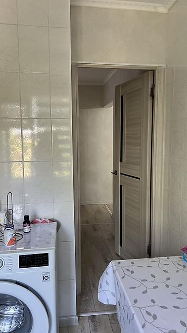 Квартиры: 3 комнаты, 62 м², 6 мкр 104 серия, 3 этаж, Евроремонт — 10