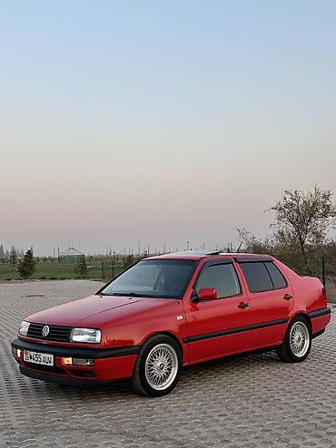 самое бартовой: Volkswagen Vento: 1995 г., 1.8 л, Механика, Бензин, Седан — 8