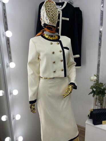 классический костюм женский бишкек: Костюм с юбкой, Китай, S (EU 36), M (EU 38), L (EU 40)
